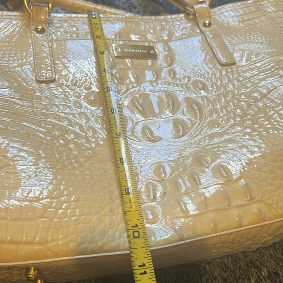 BRAHMIN White Croc Leather Large Shoulder Tote Bag - Picture 12 of 13